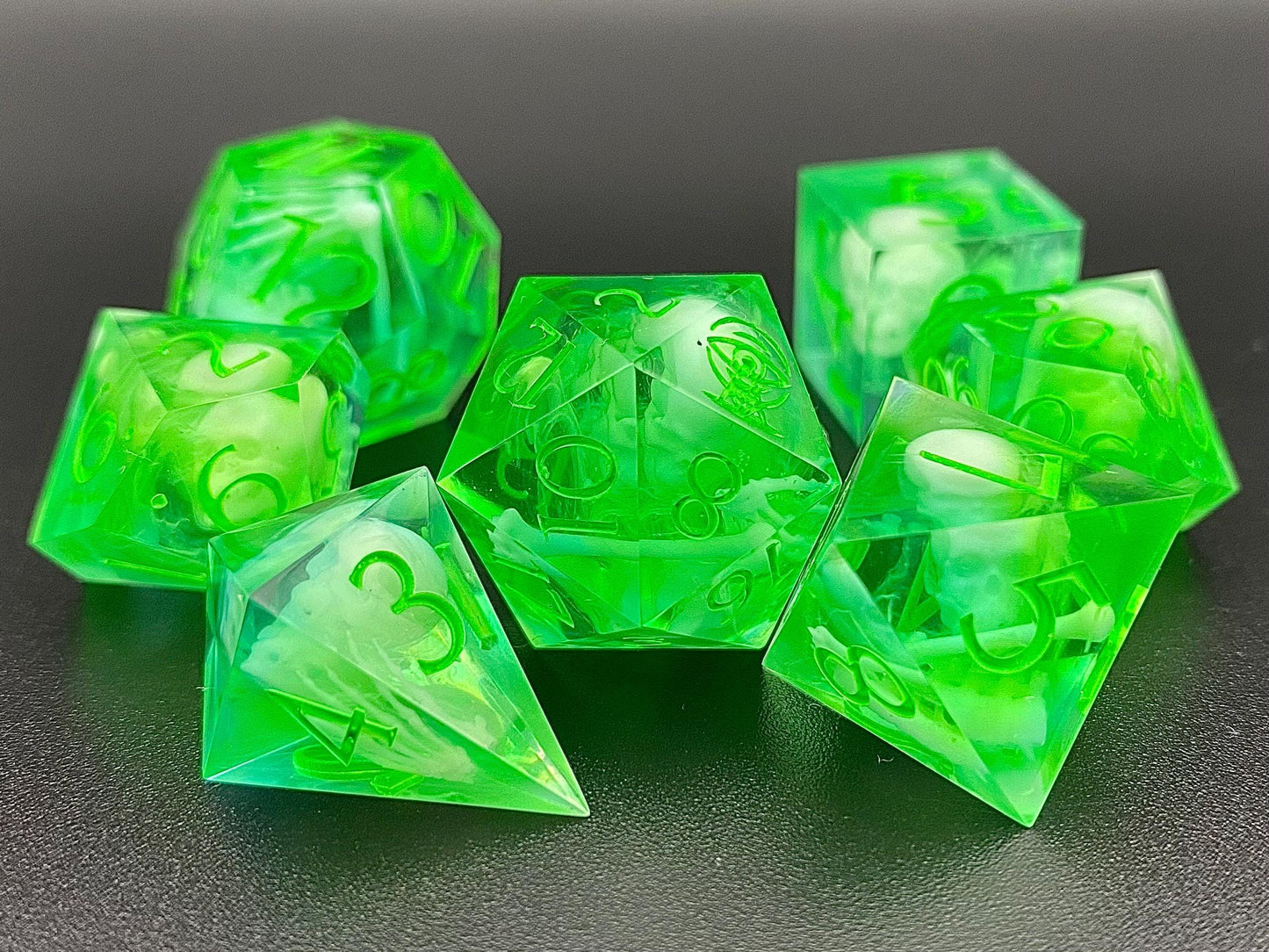 Gelatinous Cubes - 7 piece dice set