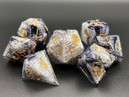 Scattered Pages: Arcane - 7 piece dice set